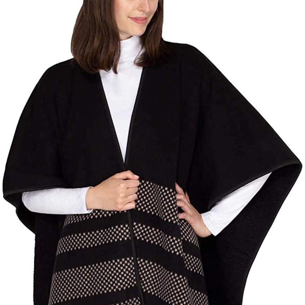 NWT! Ike Bahar Ladies’ Reversible Wrap